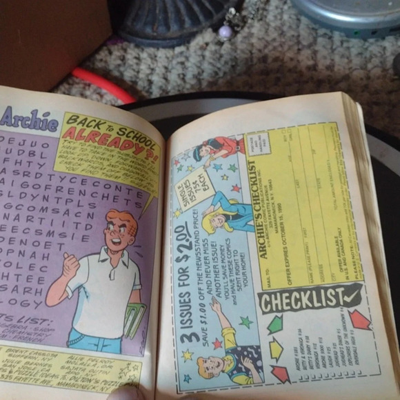 2 for $20😃Archie's &Betty& Veronica Comics - Picture 3 of 3